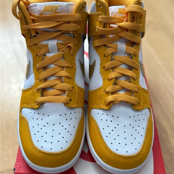 Nike Dunk High University Gold Orange W size 5, DQ4691700 Brand New! - Picture 5 of 8